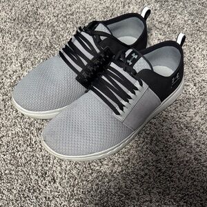 Under Armour Men's Black and Gray Sneakers